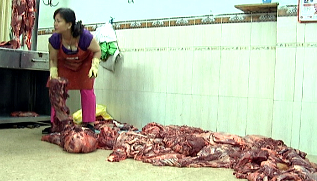 Một lò bò bơm nước ở Quảng Nam bị phát hiện - Thực phẩm An Tâm